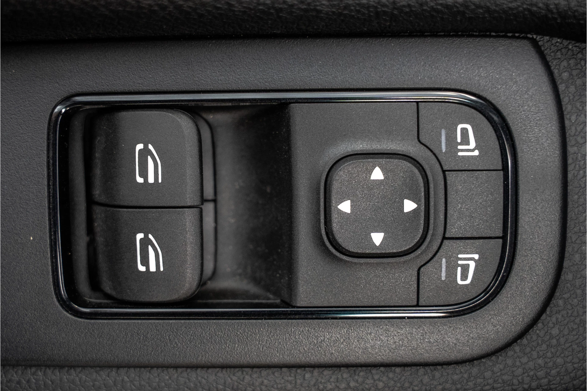 Mercedes-Benz Sprinter 2024 - 519 CDI | 190PK | Automaat | Nieuw | Luchtvering | LED | Cruise | Carplay | Mbux | Navi | Climatronic Bild 27