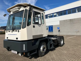 Mafi MT25 T131C 2001 - Combi 4x2 FL Terminal Trekker, TSG-93-L / 40 km te gebruiken voor Opleggers en Aanhangwagens.! en venta