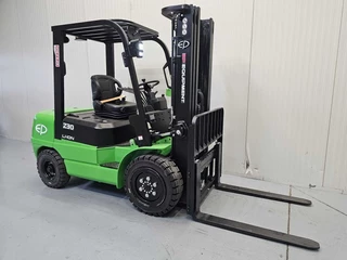 EP N/A 2026 - EFXZ-301 - 4,8M - Triplex - Freelift - Sideshift immagine 9