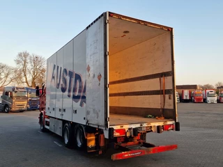 Scania R 2016 - R580 V8 Topline 6x2 - Box with sidedoors - Retarder - Full air - Leather image 28