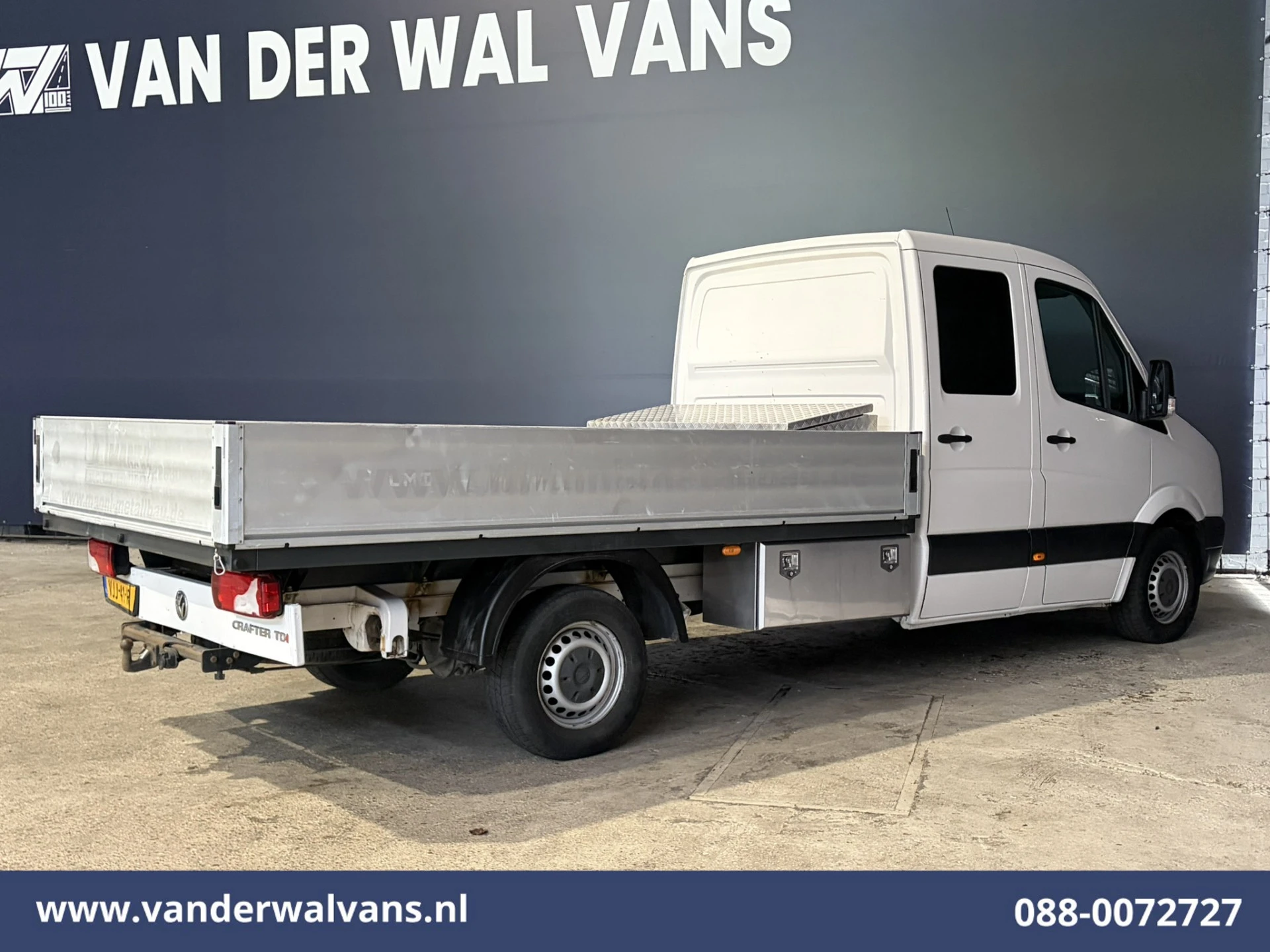 Volkswagen Crafter 2017 - 35 2.0 TDI 141pk Dubbele Cabine Euro6 Open Laadbak | Airco 3500kg trekhaak afbeelding 8
