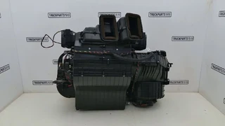 Mercedes-Benz - Heating, Ventilation & AC Kachel unit MB MP4 afbeelding 2 miniatuur