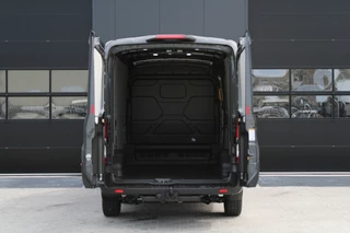 Ford Transit 2024 - 350 2.0 TDCI L2H2 Trend 165pk - Facelift - Adaptive Cruise - Navigatie - Blind Spot - 360 Camera - Stoel - Stuurverwarming - Rijklaar imagem 8