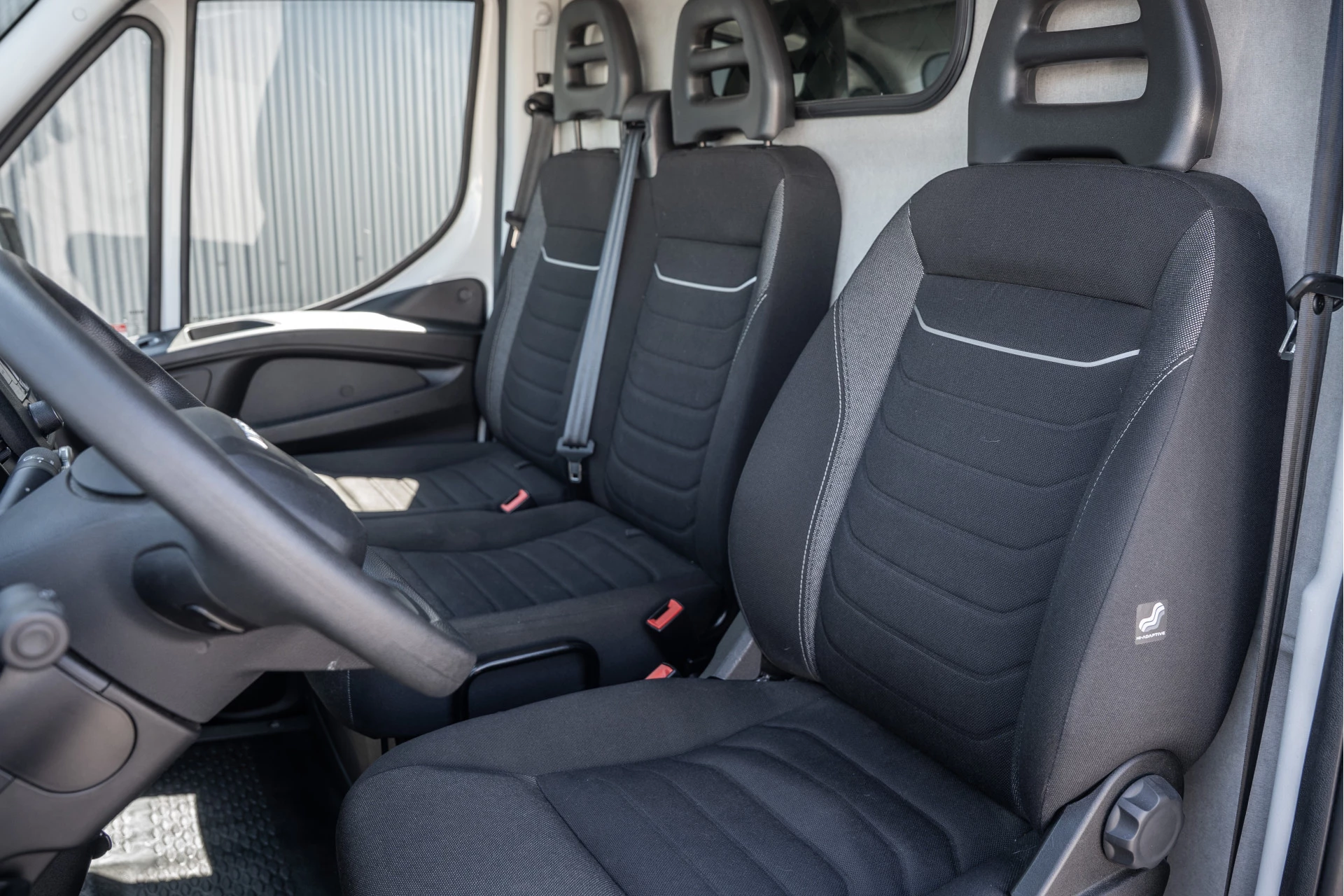 Iveco Daily 2023 - 35S16 | L4H2 | 156 PK | 3-Zits | Climate | Euro 6 image 12