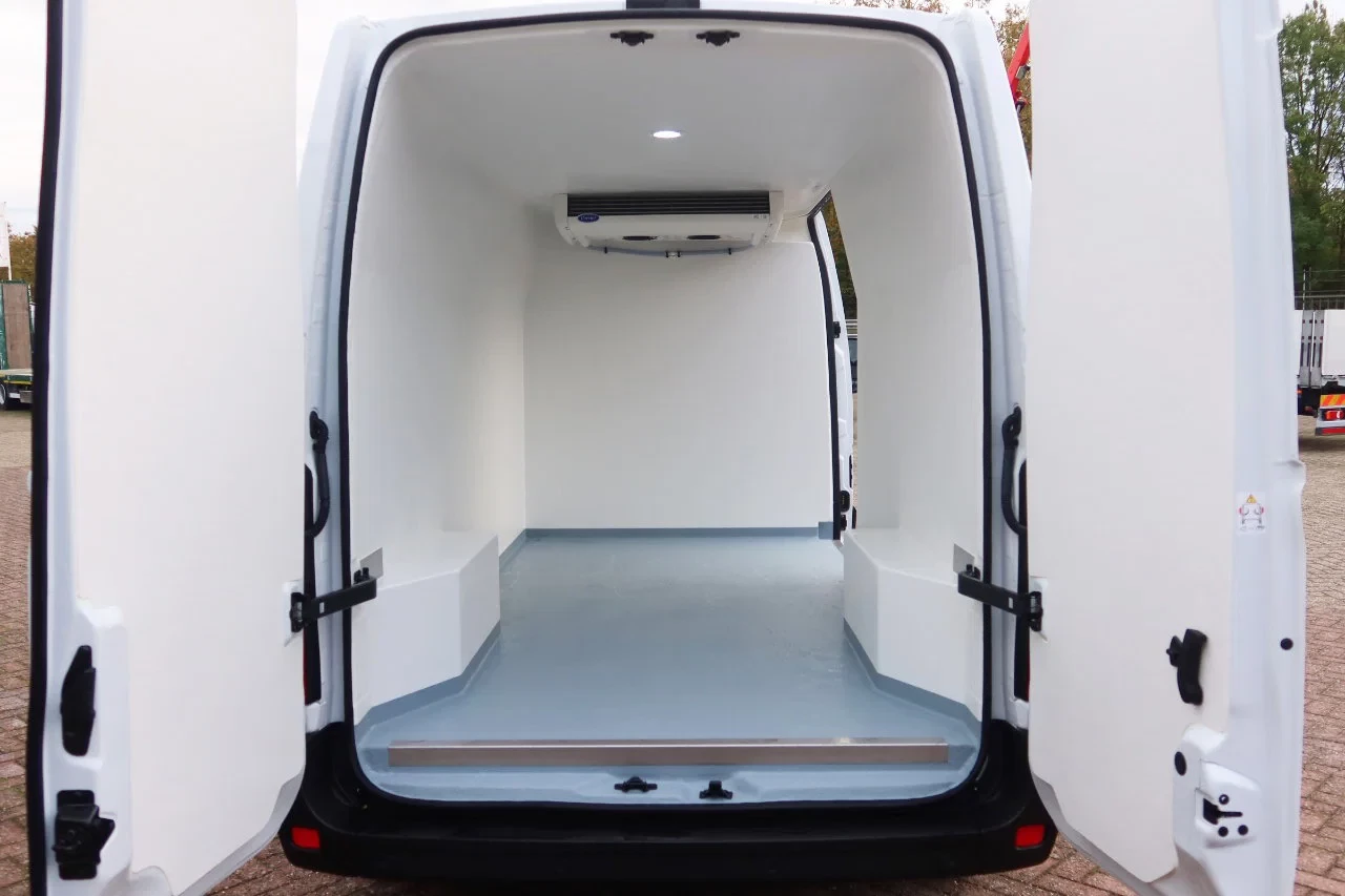Renault Master 2024 - Carrier xarios 350 Koel/vries+ verwarmen + stekker 220 volt. image 4