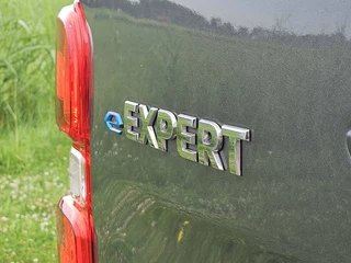 Peugeot e-Expert 2022 - N/A image 19