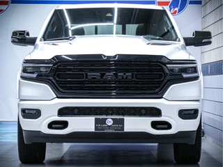 Dodge Ram 1500 2024 - Crew Cab Limited Night Edition Rambox obrazek 5