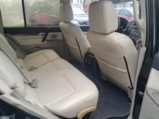 Mitsubishi Pajero 2007 - GLS 3.5 - V6 , 4x4 , 7 Pers., Full Option obrazek 12