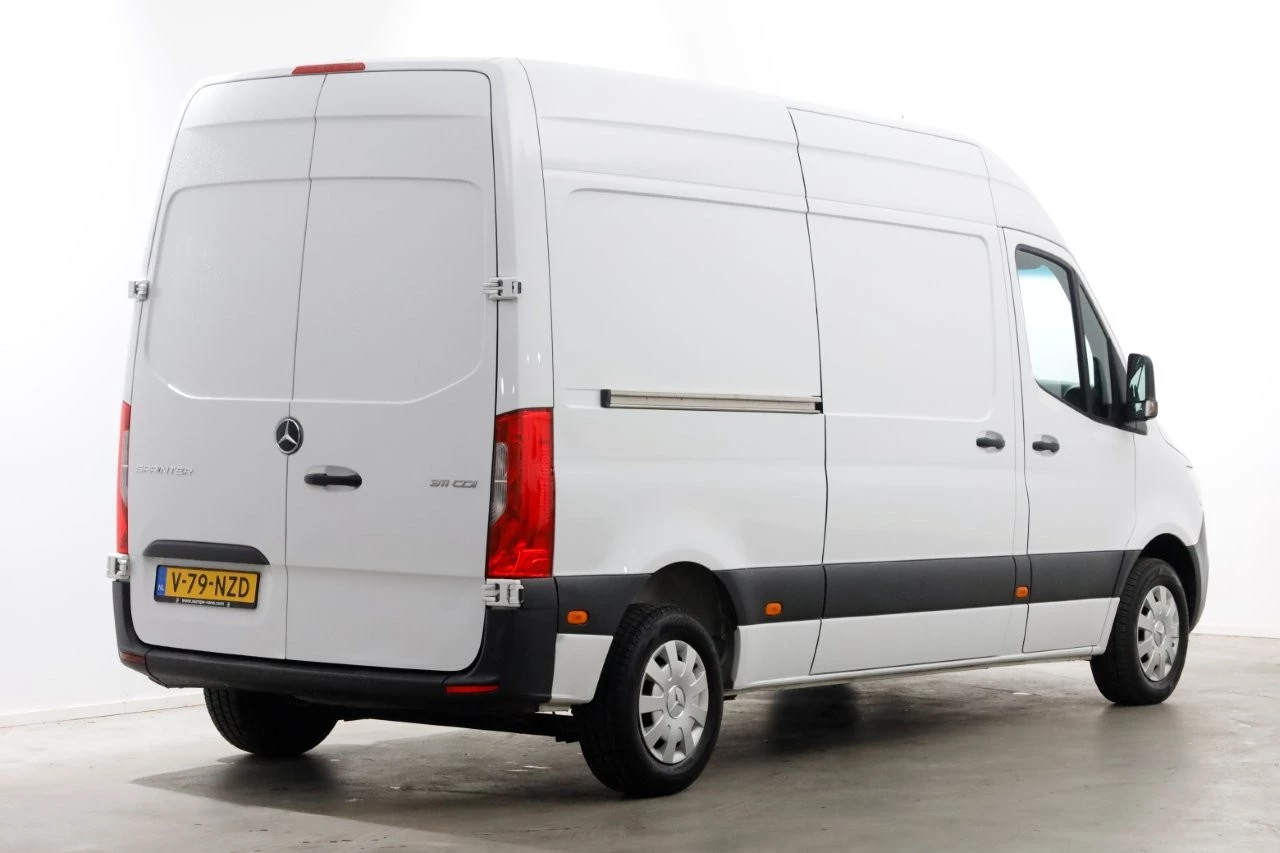 Mercedes-Benz Sprinter 2023 - 311 CDI 115pk L2H2 Airco/CarPlay 10-2023 obrázek 2