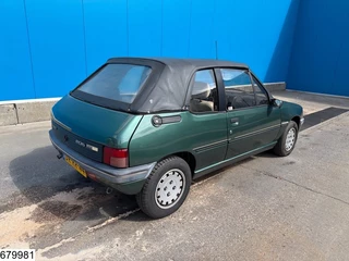 Peugeot 205 1992 - Cabriolet obrazek 4