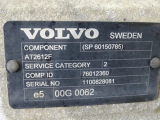Volvo 2019 - AT-2612-F image 2 miniature