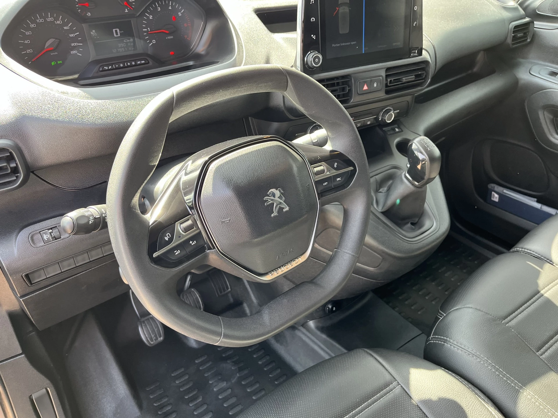 Peugeot Partner 2019 - 1.6 BlueHDI Premium Euro 6 Bild 7