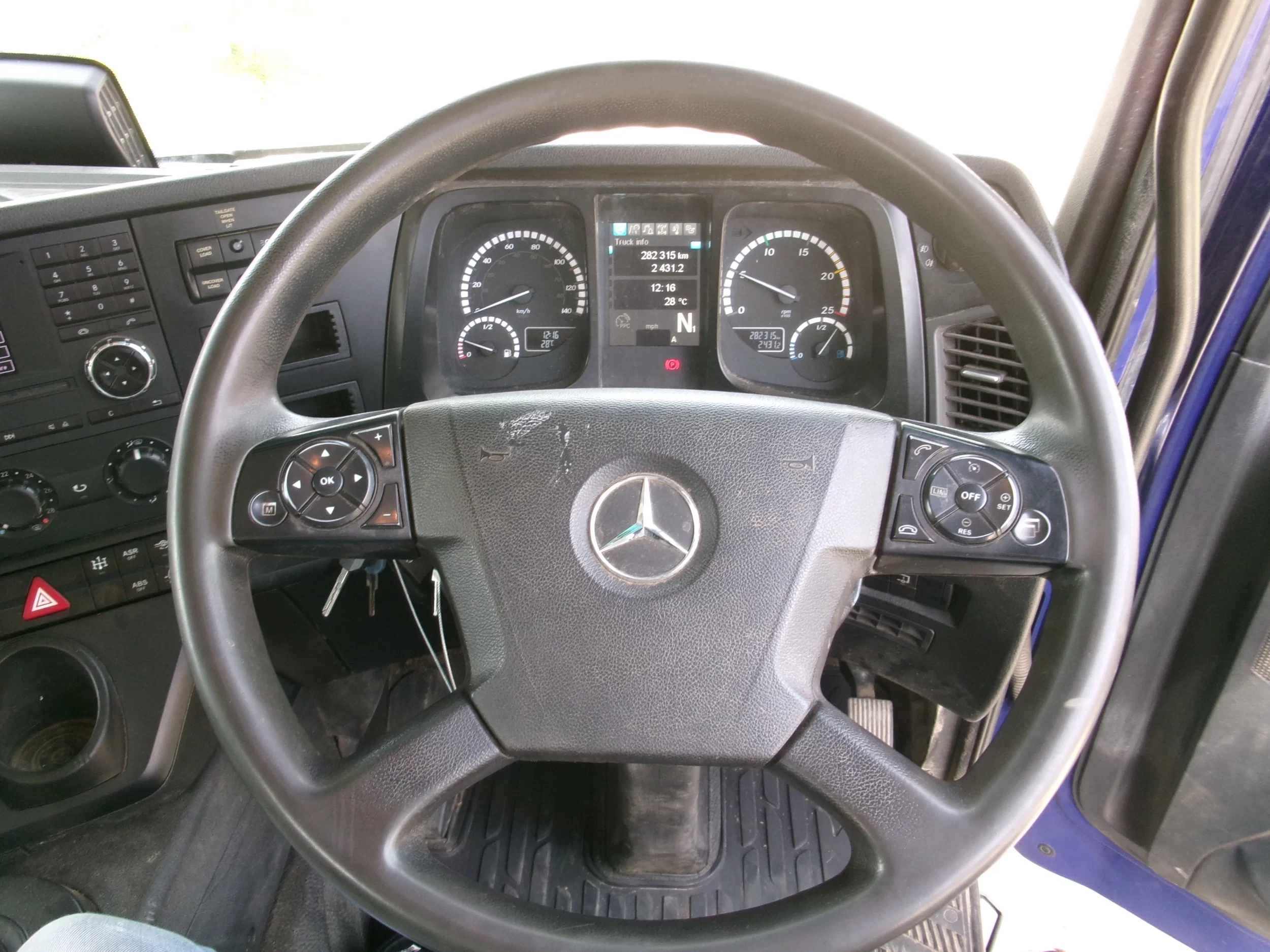 Mercedes-Benz Arocs 3240 2019 - 8X4 KIPPER immagine 9