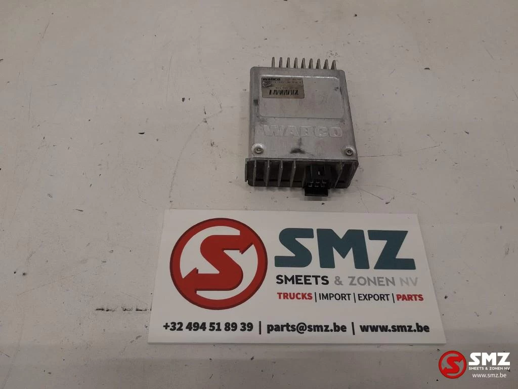 Mercedes-Benz 1997 - Occ ECU AHE regeleenheid Mercedes afbeelding 1
