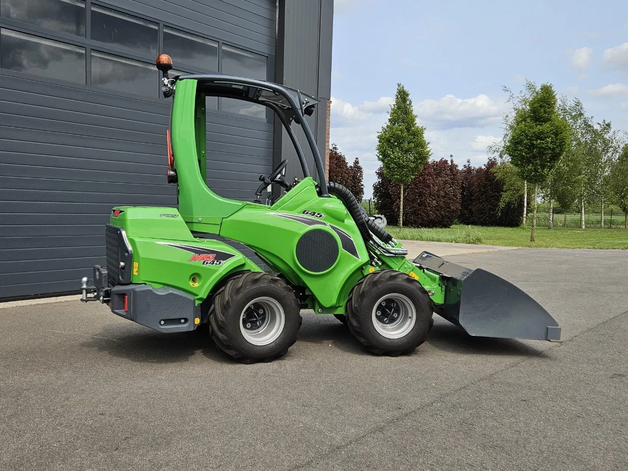 Avant 2024 - 645i TDL+ mini-shovel afbeelding 18