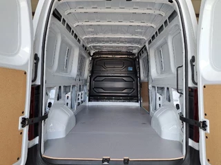 Renault Master 2024 - T35 2.0 dCi 130 pk L3H2 - Trekhaak 2.500 kg imagem 4