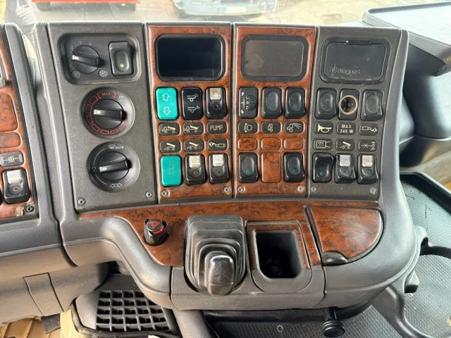 Scania R 2001 - R124-470 C 6x4 FULL STEEL KIPPER (MANUAL GEARBOX / FULL STEEL SUSPENSION / REDUCTION AXLES / AIRCONDITIONING / ETC.) afbeelding 13