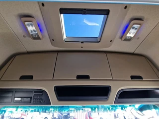 Mercedes-Benz Actros 2025 - 2548 6x2/4 Procabin GigaSpace - NEW - Night clima - PTO - ACC - Sliding 5th wheel image 19