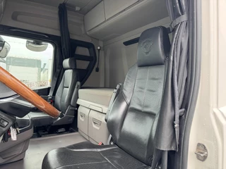 Scania R 2020 - R650 6x2*4 full air ,retarder image 6