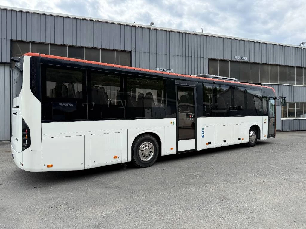 Volvo 2017 - 8900. 12,2m. 29 Units! Bild 7