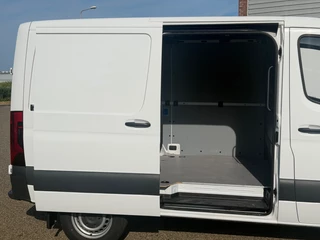 Mercedes-Benz Sprinter 2023 - 317CDI L1H1 Automaat Airco Trekhaak Apple Carplay obrazek 9