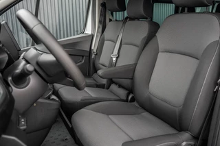 Renault Trafic 2024 - Blue dCi 150PK | L2H1 | 9-Zits | LED | Canera | Navi | Zijschuifdeur R+L | Cruise | Airco | PDC | Euro 6 immagine 13