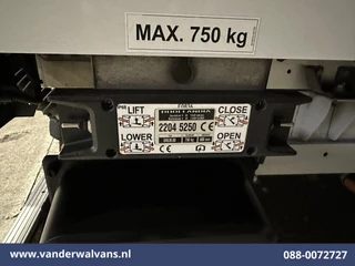 Peugeot Boxer 2022 - 2.2 BlueHDi 141pk Bakwagen 435cm Lang Laadklep Euro6 Airco | 1085kg laadvermogen | Cruisecontrol obrazek 11