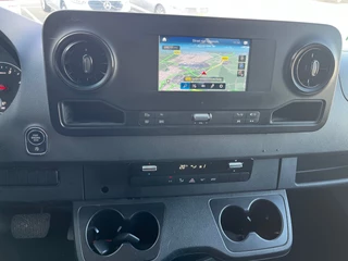 Mercedes-Benz Sprinter 2023 - 319 1.9 CDI / L4 H2 / RWD obrazek 11