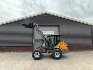 Giant G3500 shovel NIEUW met cabine 2025 afbeelding 3 miniatuur