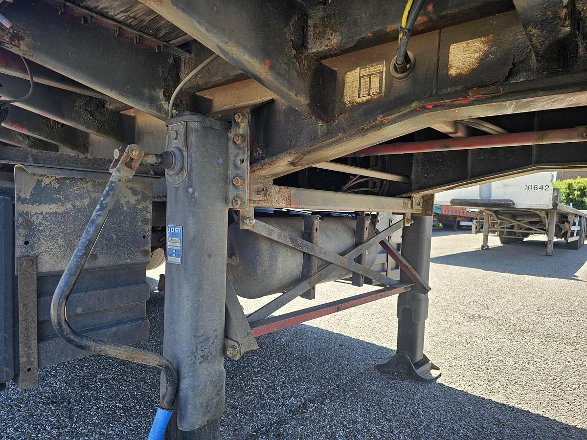 Pacton t4-001 / 4 AXLE TRAILER /2 LIFT AXLES /2 STEERING AXLES/ INCL CRANE KENNIS 14 TON MOVEBAL. 2004 Bild 9