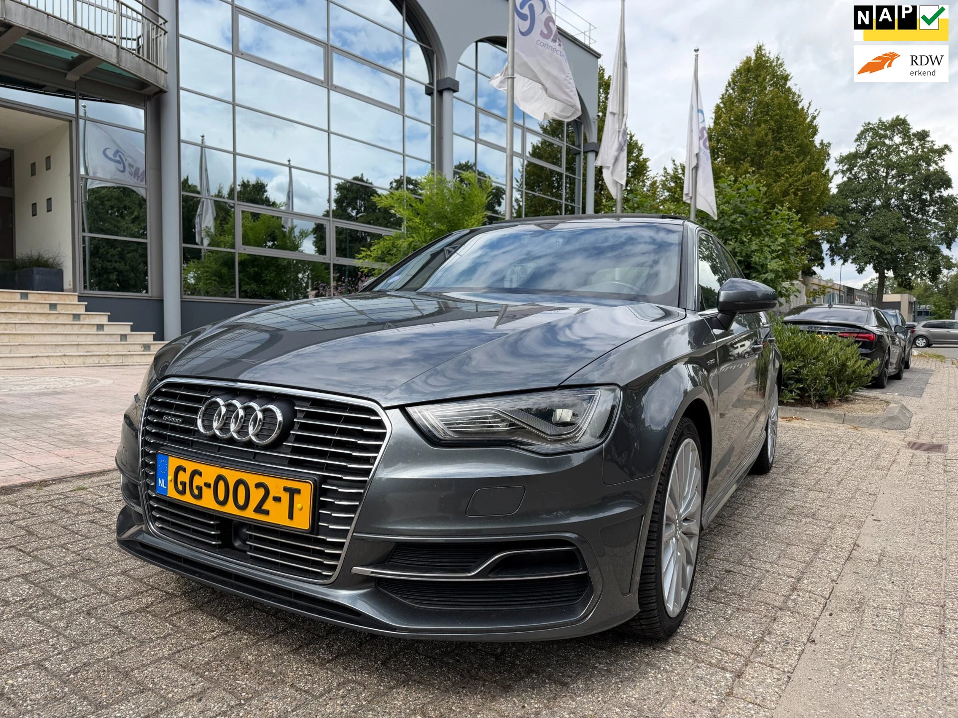 Audi A3 2015 - Sportback 1.4 e-tron Ambition Pro Line plus panorama afbeelding 1