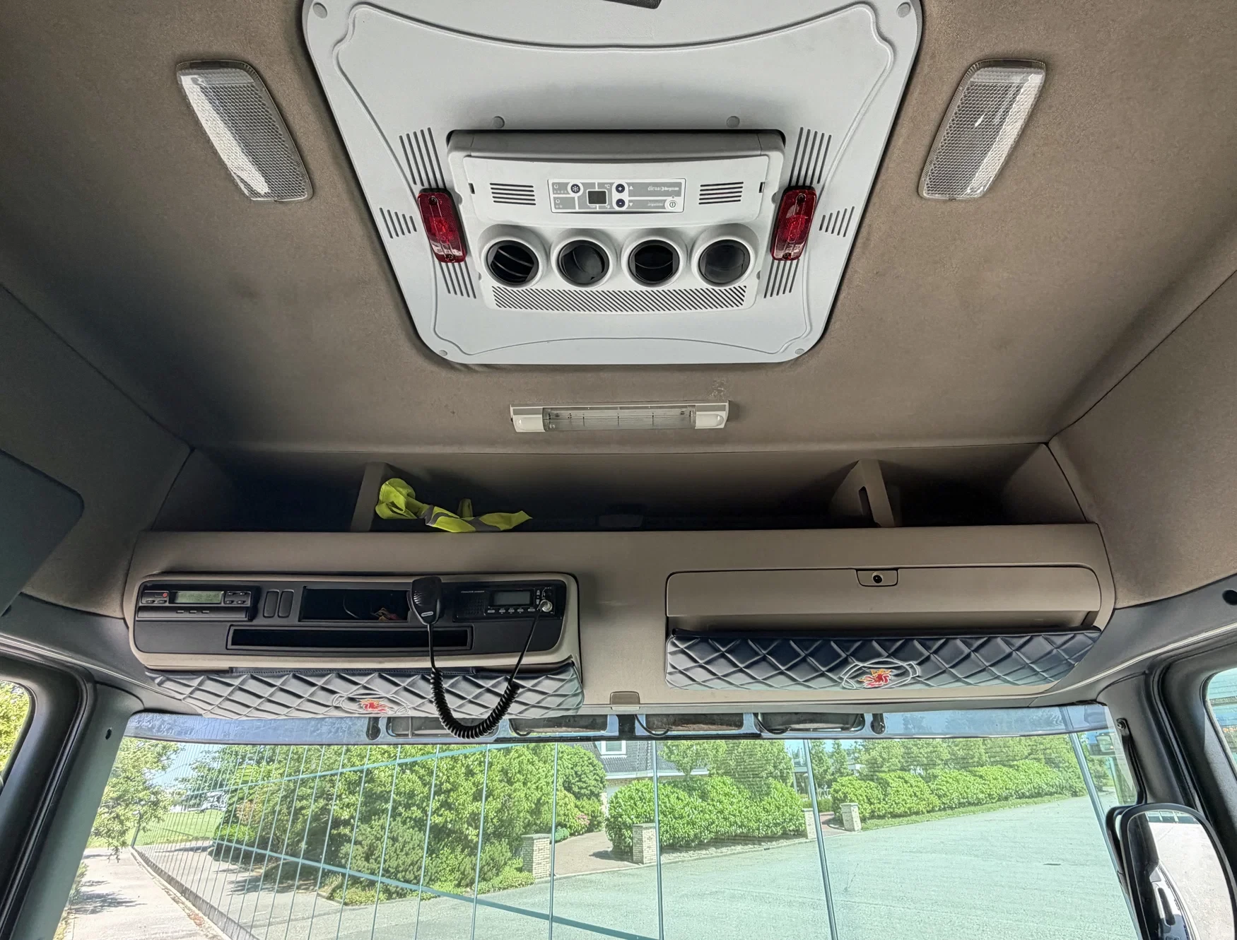 Scania R 2005 - R420 RETARDER MANUAL GEARBOX ANALOGUE TACHO FULL AIR 2X TANKS HOLLAND-TRUCK afbeelding 13