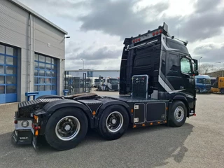 Volvo FH 2012 - 16.750 / 6X4 / 2XBIG AXLE / TECHNICAL 60 TON / HYDRAULICS / VEB+ / 675090 KM / AUTOMATIC / EURO-5 / 2012 obrazek 5