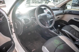 Peugeot 206 2005 - SW image 7