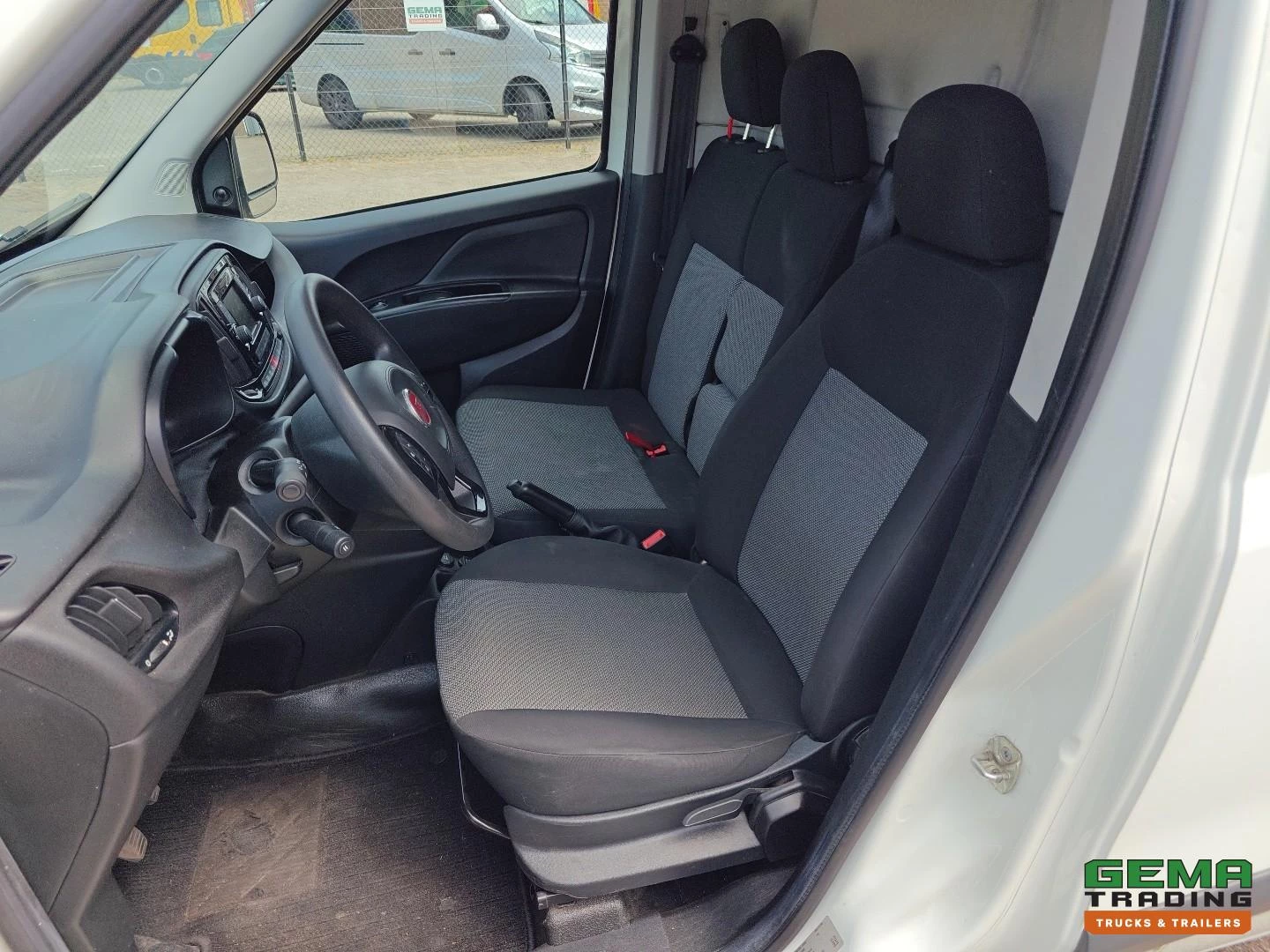 Fiat FIAT DOBLO' 2019 immagine 7