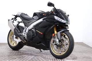 Aprilia RSV4 2022 - 1100 Factory ABS LED Cruise Quickshift LapTimer 4.235 km! immagine 2 miniatura