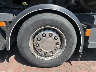 Volvo FM 2005 - 9 6X2R obrazek 50