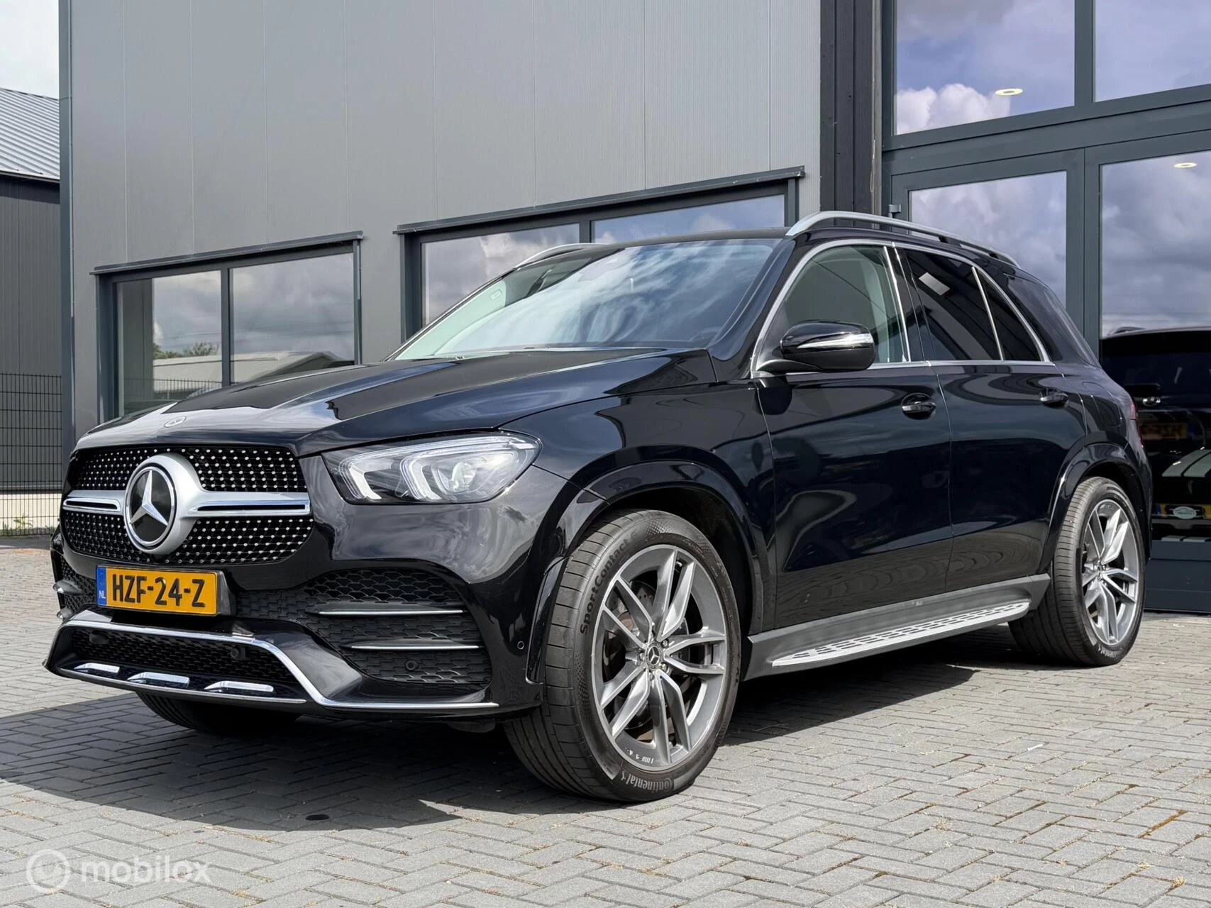 Mercedes-Benz GLE 2022 - 350 e 4MATIC AMG | Luchtvering | Burmester afbeelding 8