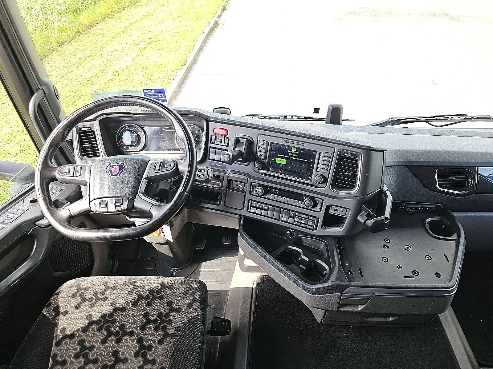 Scania R 2022 - R450 imagem 8