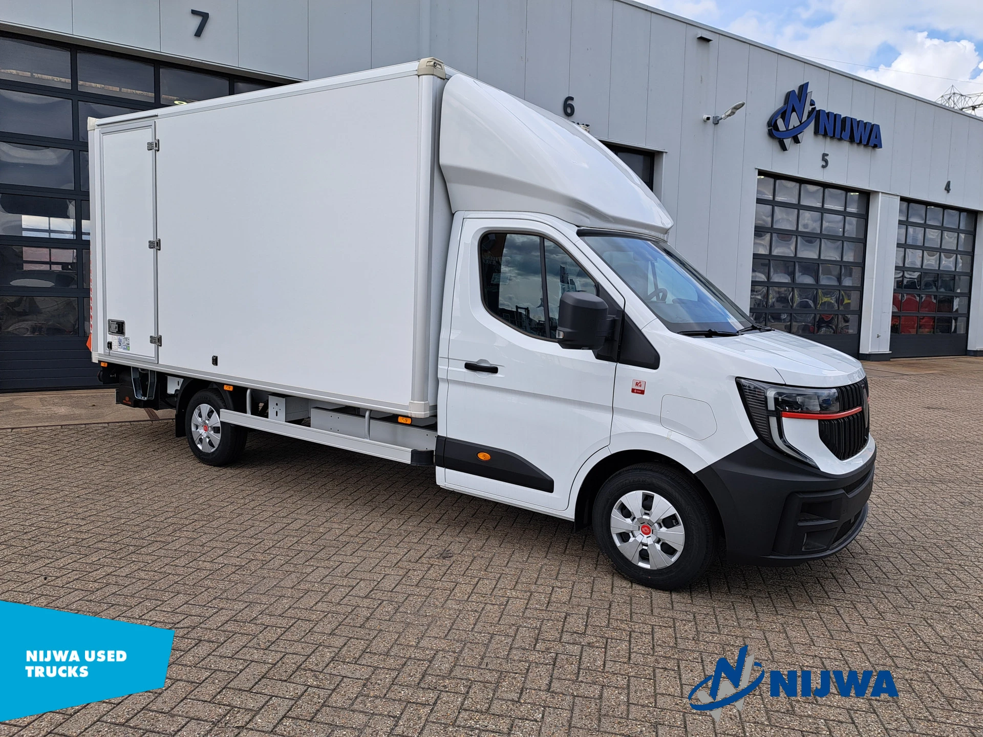 Renault Master 2024 - E-Tech T35 L3H1 87 kWh imagem 19