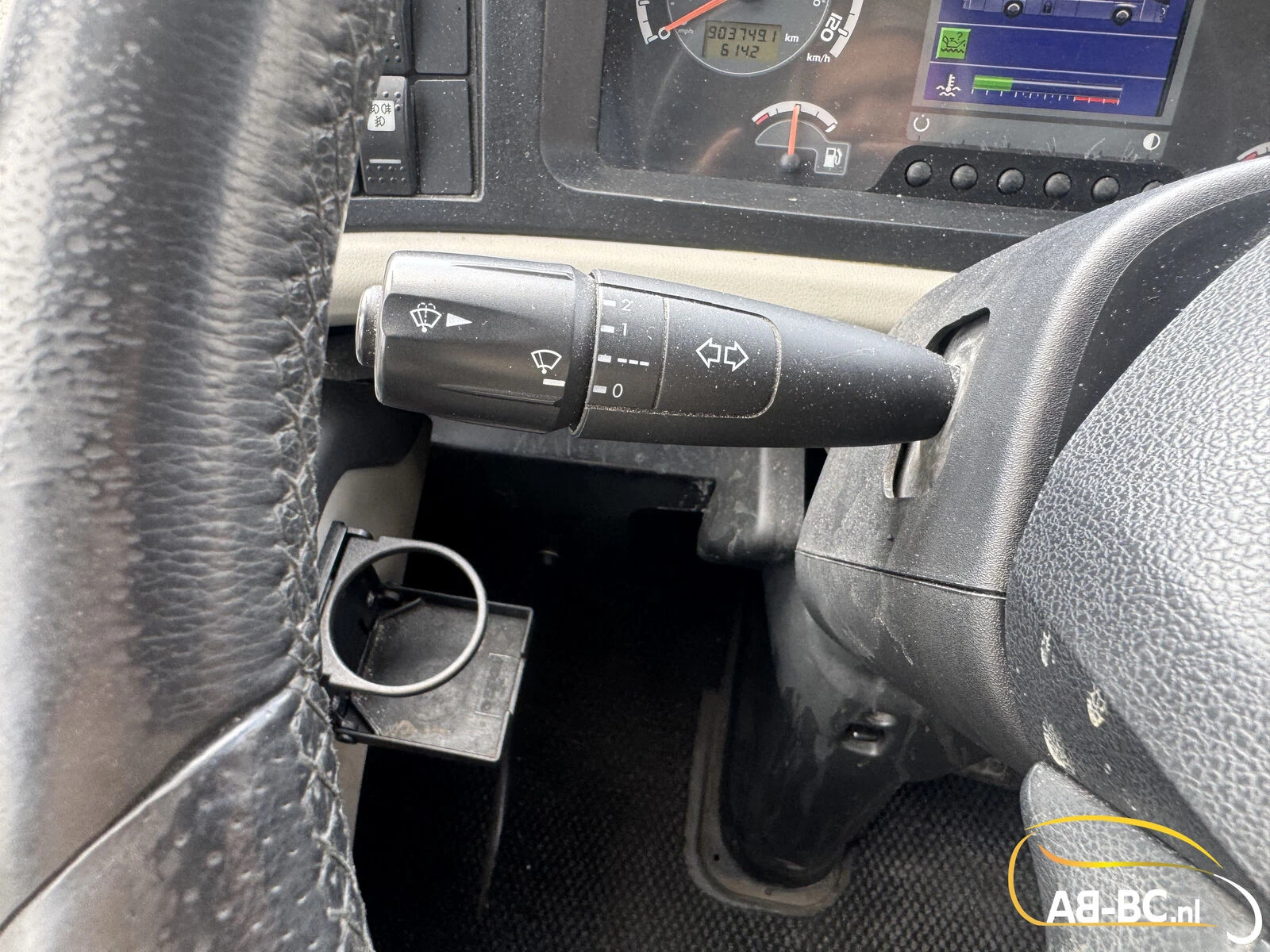 VDL Futura FHD2 129 440 2014 afbeelding 61
