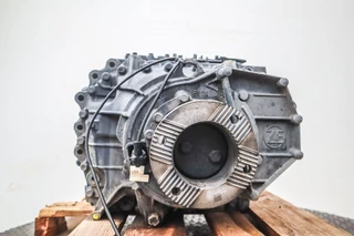 ZF N/A 2017 - 12TX2210DD  81.32004-6401 immagine 4