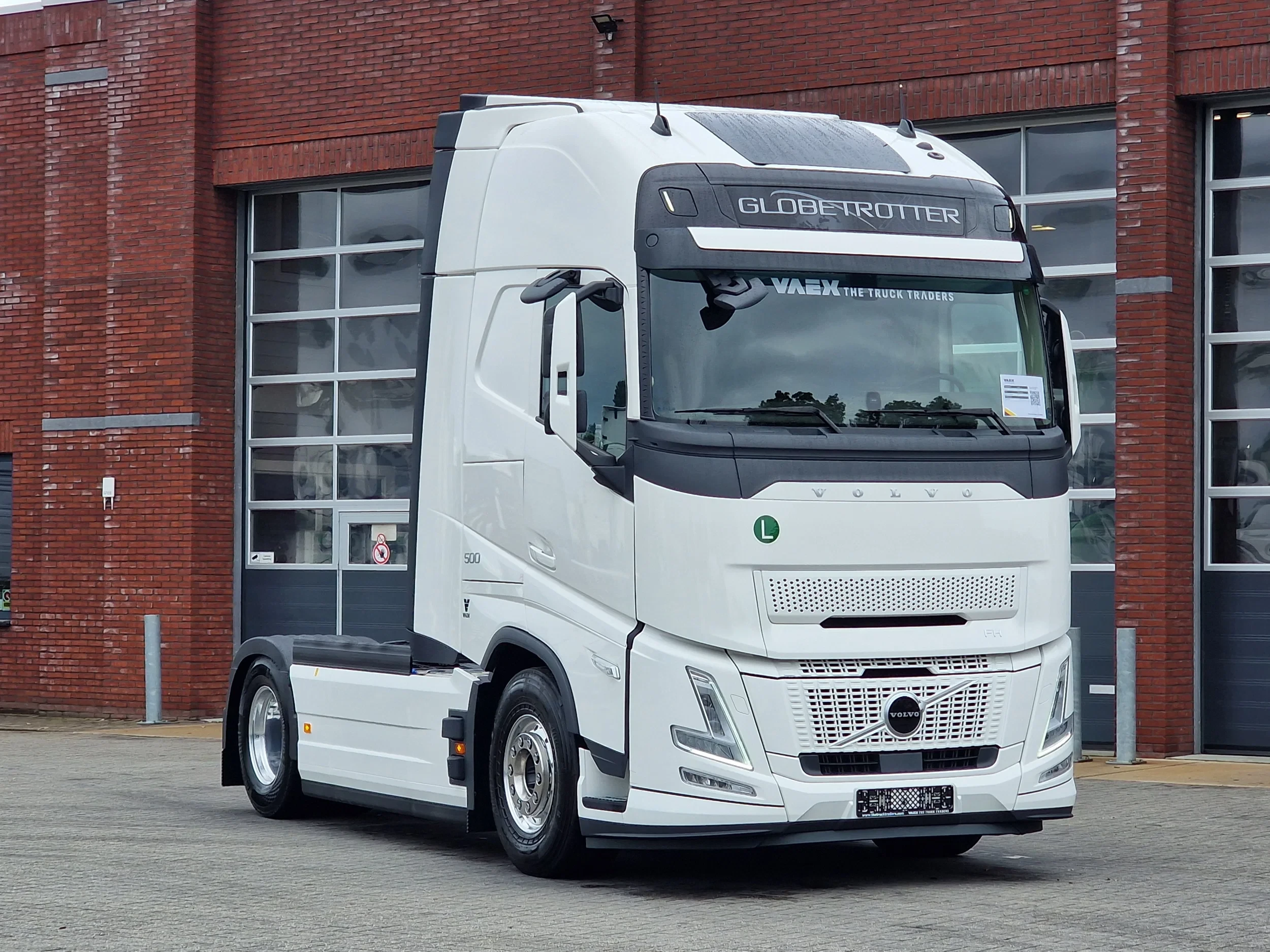 Volvo FH 2026 - 13.500 Aero Globetrotter XL 4x2 - New - Full spec - Retarder - I parkcool - Full air afbeelding 1