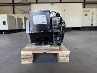 2025 - DPX CJ164C - 13,5 kVA Alternator - DPX-33900 na prodej