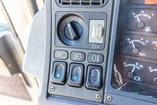 Scania R 1996 - R124L 400+MANUAL+HYDR zdjecie 23