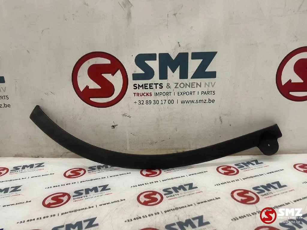 Mercedes-Benz - Occ Spatbord cover achter rechts Actros image 1