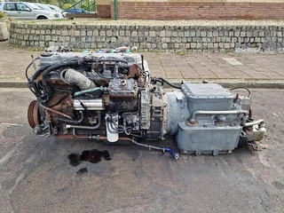Cummins ISBE220 31 2004 afbeelding 2 miniatuur