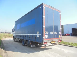 Volvo FH 2012 - 420 6X2 NL TRUCK image 4