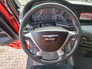 MAN TGX 2016 - 18.440 / NL TRUCK / TUV:05-09-2026 / DOUBLE TANK / SMART TACHO V2 / 761705 KM / NAVI / FRIGDE / AUTOMATIC / EURO-6 / 2016 zdjecie 12