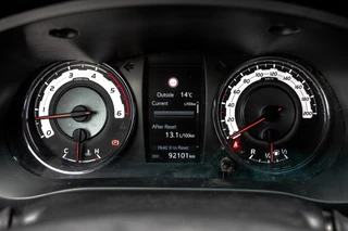 Toyota Hilux 2020 - 2.4 D 4WD | 150 PK | LED | Camera | Cruise | Navi | Climatronic | Trekhaak image 13